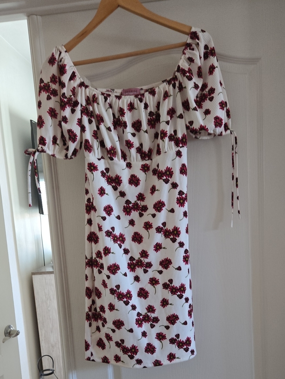 White Floral Off-Shoulder Summer Dress - Pink Flower Print